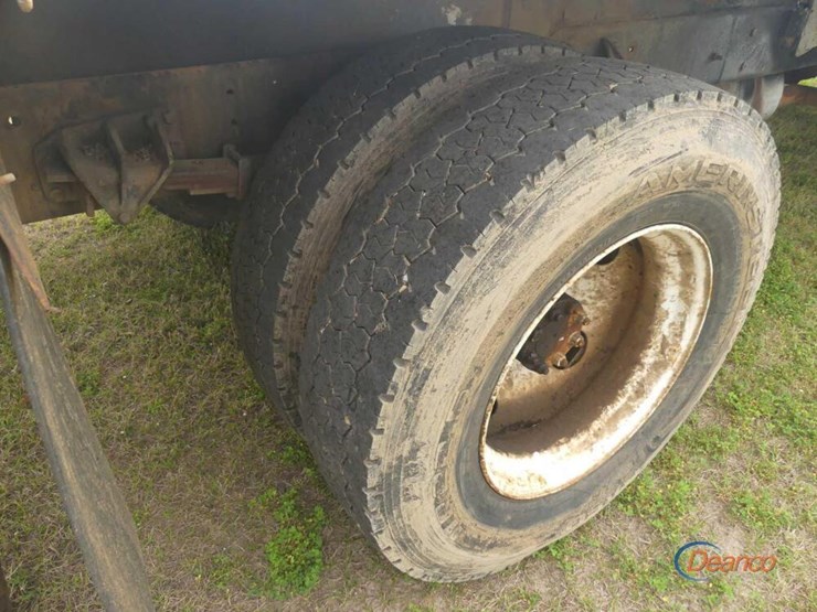 2007-international-durastar-4300-image-5