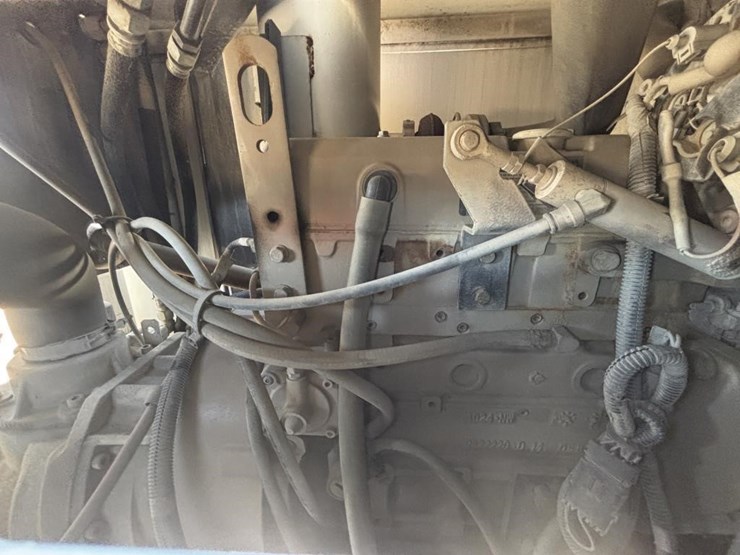 2011-ingersoll-rand-p185-image-12