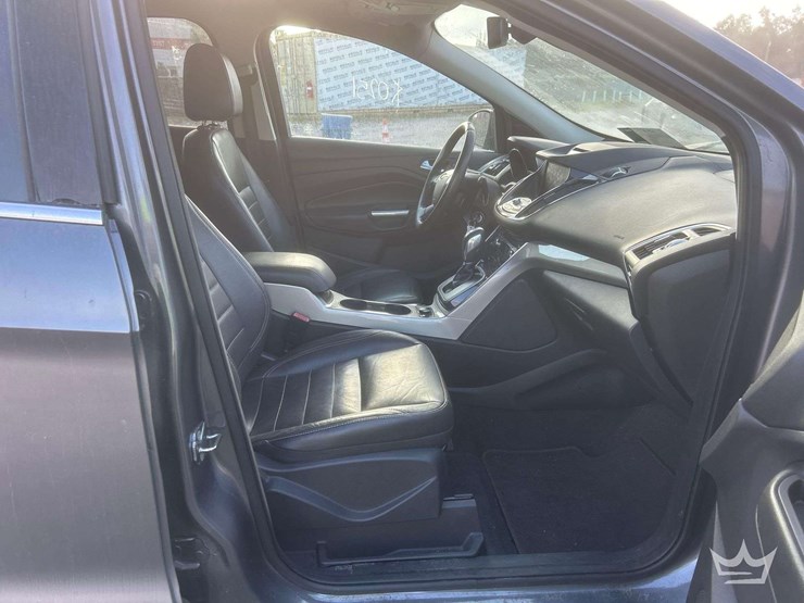 2013-ford-escape-image-21