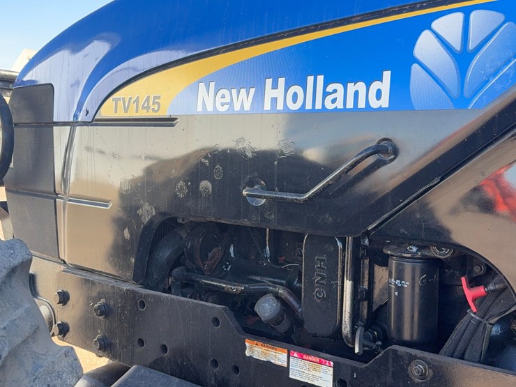 2007-new-holland-tv145-image-16