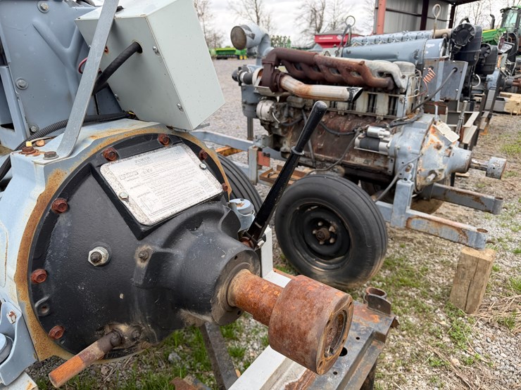 #40998-•-2021-deutz-f6l912g229-6-cyl-power-unit-w/-trailer-image-13