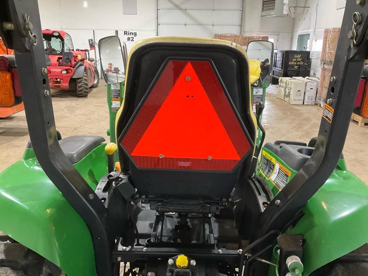 2010-john-deere-3520-image-33