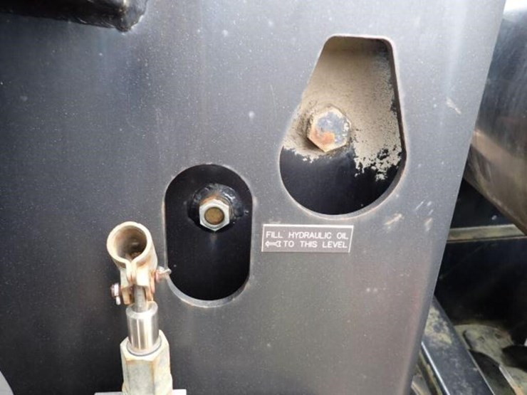 2002-sterling-l9500-image-55