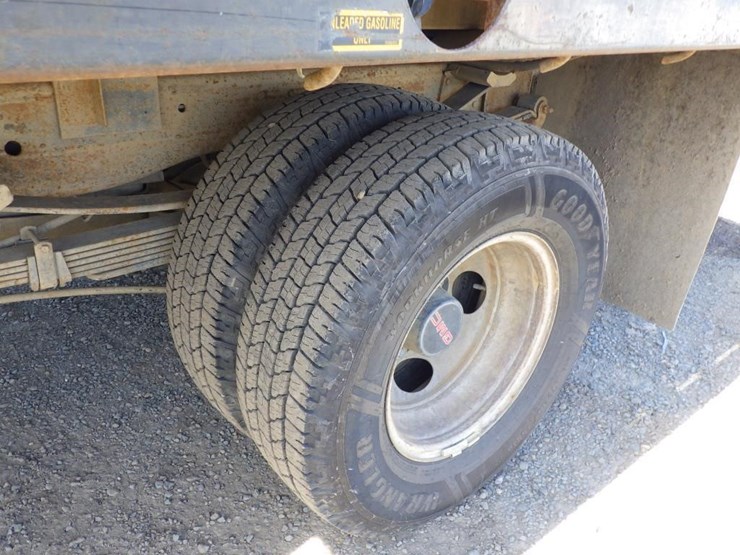 1998-chevrolet-3500-image-11