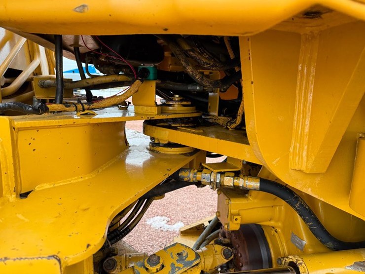 1996-caterpillar-it28f-image-31