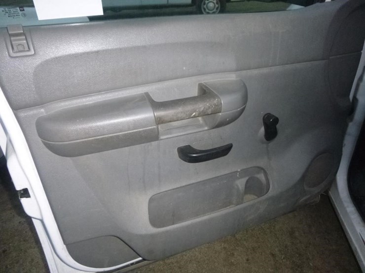 2008-chevrolet-1500-image-11