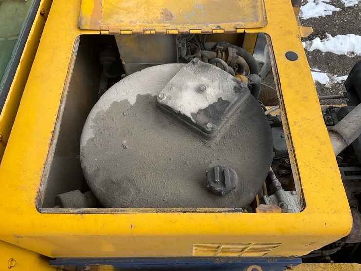 #1400-•-komatsu-wheel-loader-image-135