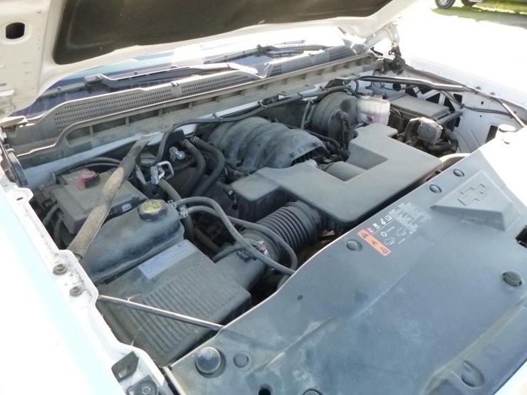 2019-chevrolet-1500-image-24