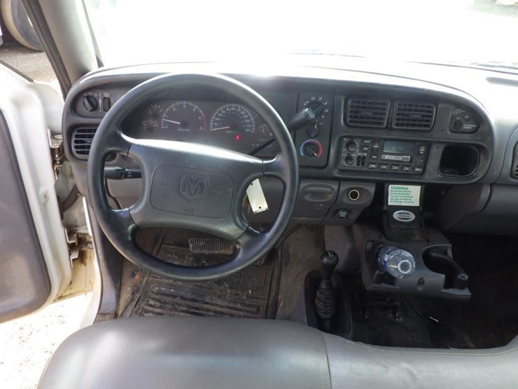 2001-dodge-ram-1500-image-7