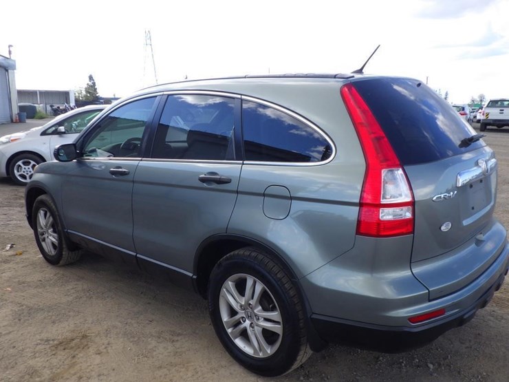 2011-honda-crv-image-4