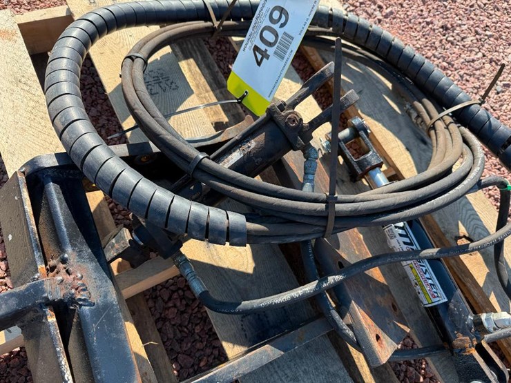 #409-•-lot-409-image-5