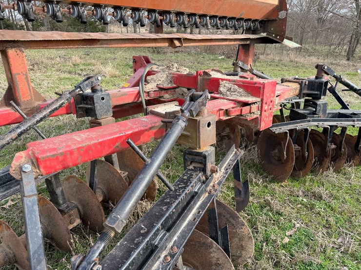 #41043-•-tandem-levee-plow-w/-w&a-seeder-image-7