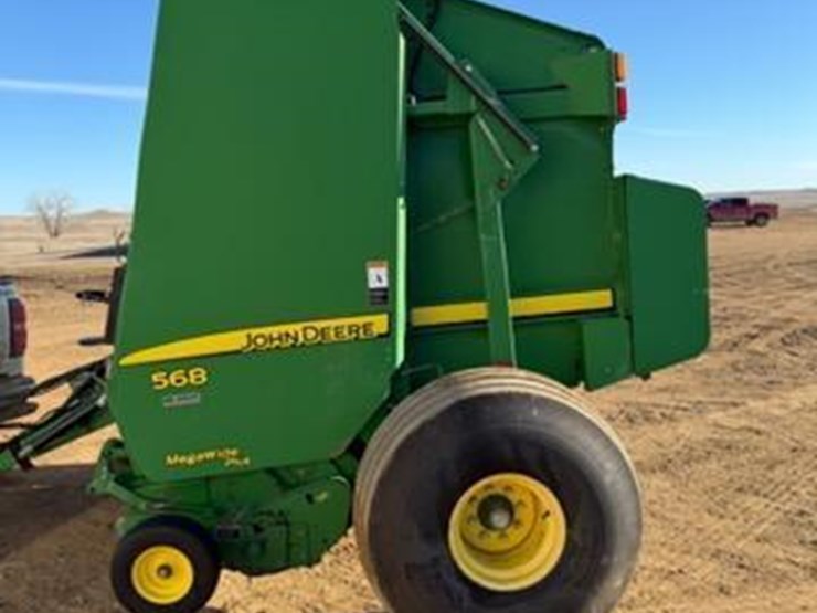 john-deere-568-image-14
