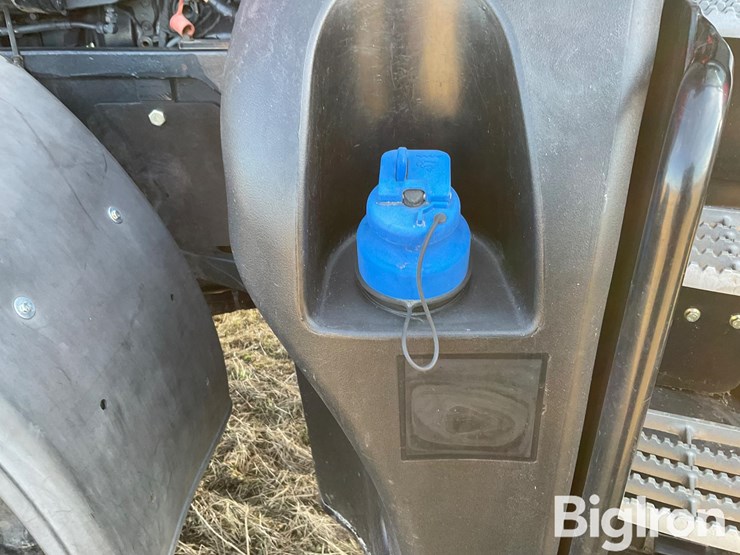 2015-case-ih-2015-image-17