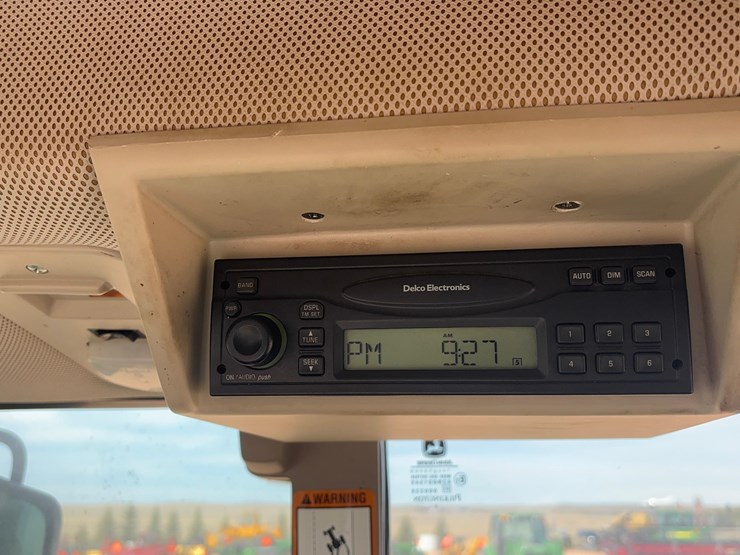 2008-john-deere-7330-premium-image-23