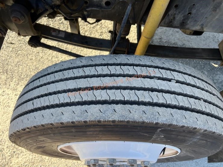 1990-caterpillar-3116-image-10