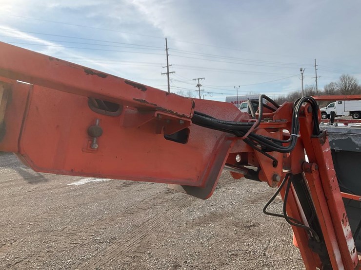 2000-jlg-e300ajp-image-56