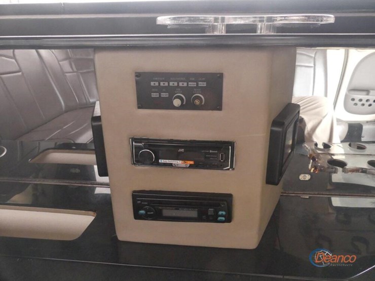 2001-chrysler-pt-cruiser-image-12