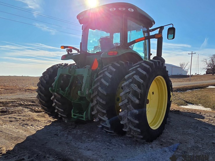 2013-john-deere-8285r-image-5