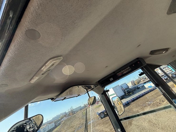 2007-komatsu-wa200-5-image-47