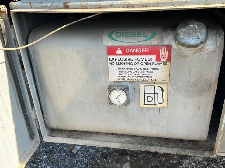 2008-skyjack-sj8850rt-image-18