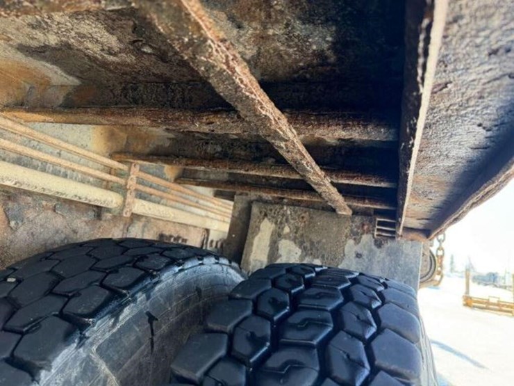 2008-mack-gu813-tri/a-boom/flatbed-truck-1m2ax16c9-image-62