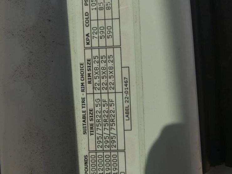 2016-peterbilt-579-image-23