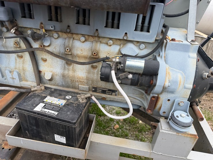 #40998-•-2021-deutz-f6l912g229-6-cyl-power-unit-w/-trailer-image-15