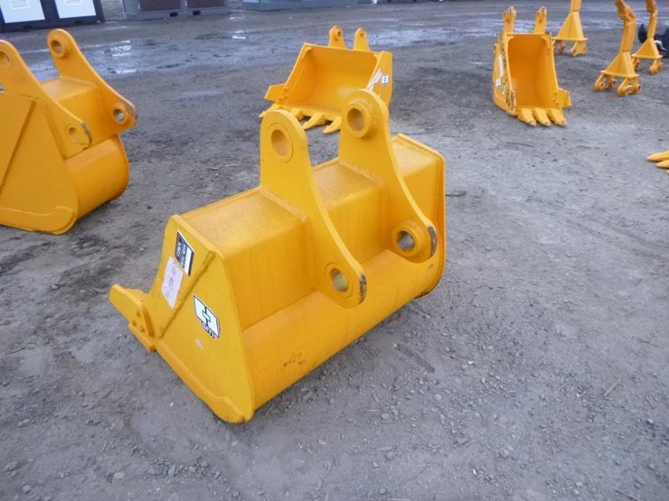 caterpillar-305-image-4