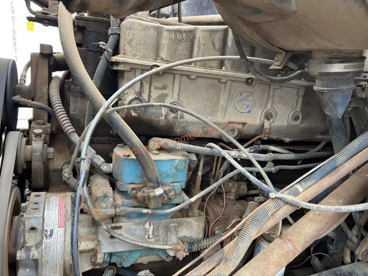 1984-international-s2500-image-21