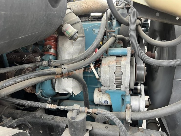 1999-international-4000-image-18