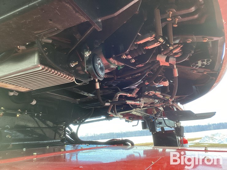 2024-case-ih-8250-image-16