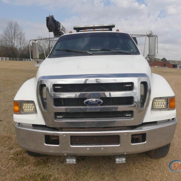 2006 FORD F650