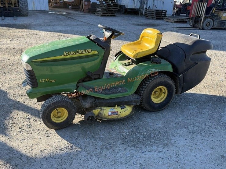 john-deere-180-image-1