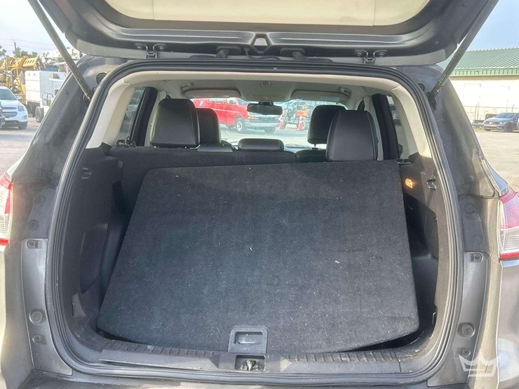 2013-ford-escape-image-25