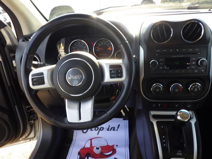 2016-jeep-compass-image-9