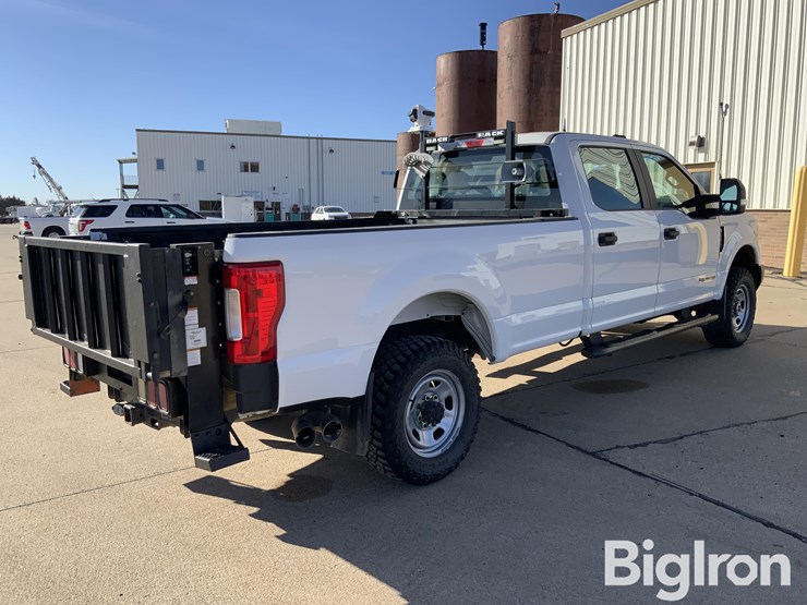 2017-ford-f350-image-5