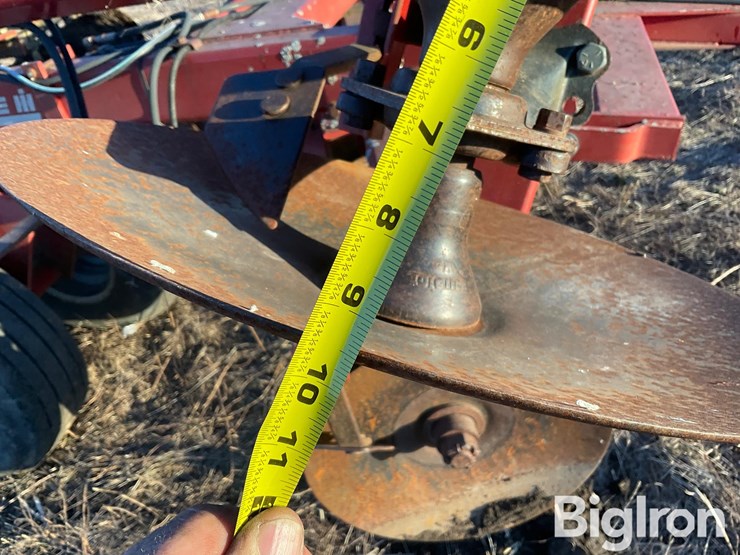 case-ih-3950-image-19