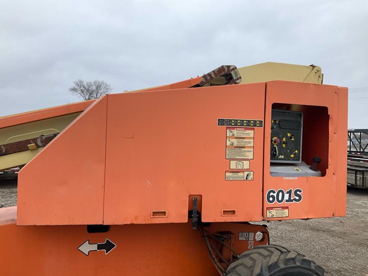 2002-jlg-601s-image-29
