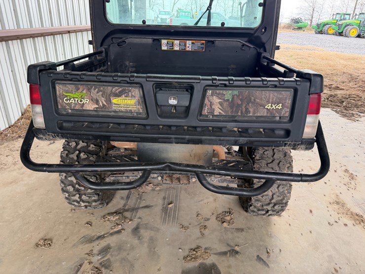 john-deere-gator-image-15