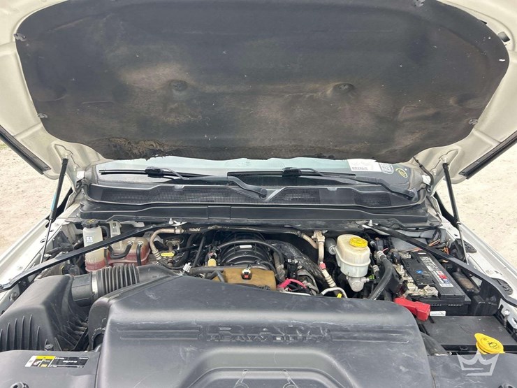 2019-dodge-3500-image-9