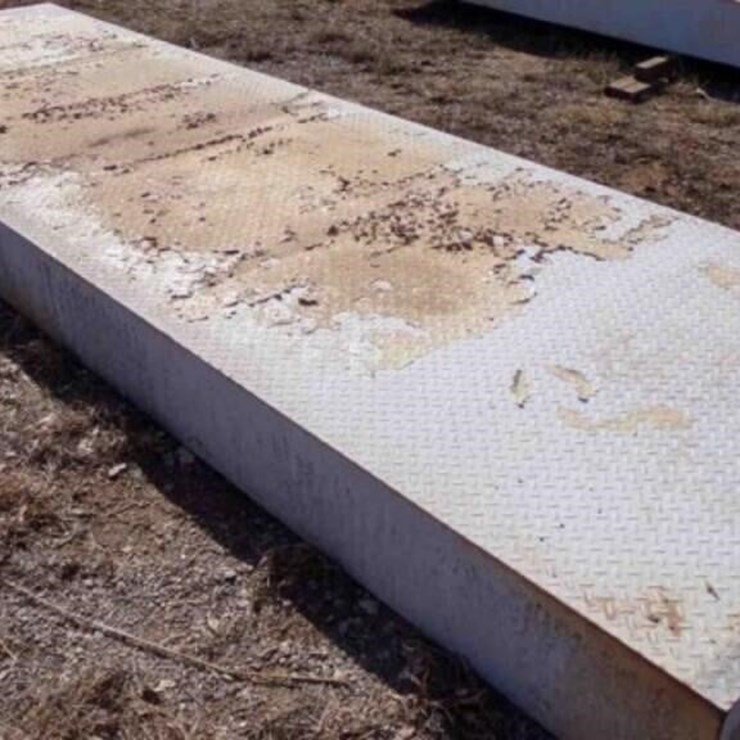 METAL DECKING 13' ½" X 29" X 10"