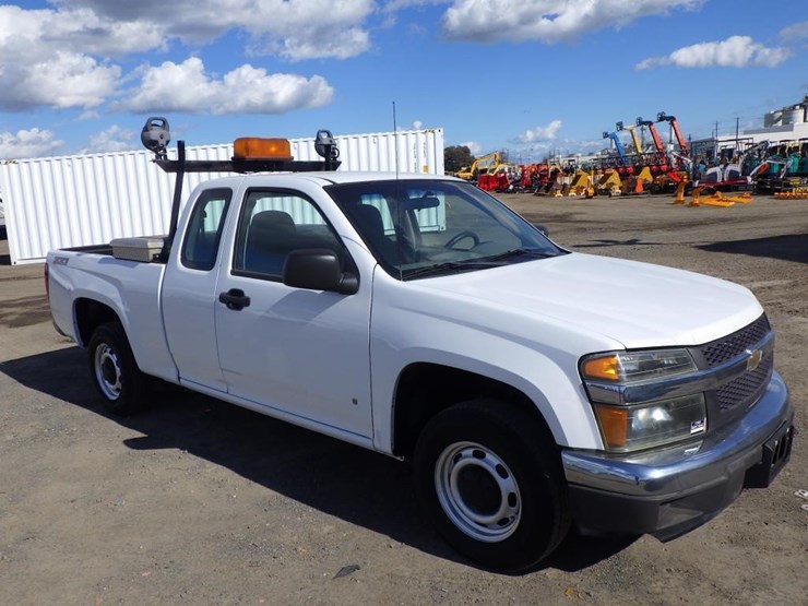 2008-chevrolet-colorado-image-2