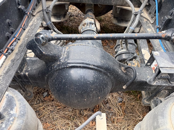 #40990-•-2019-freightliner-cascadia-s/a-daycab-truck-tractor-vin:-3akjgbdv5ksks6034-image-19