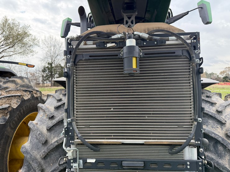 2023-john-deere-8r-310-image-52