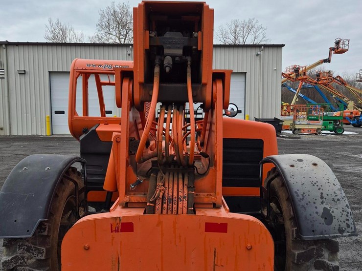 2007-lull-644-image-7