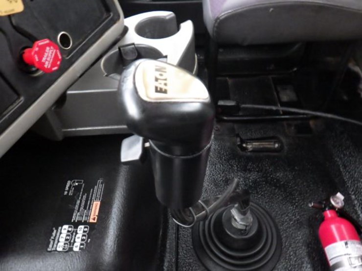 2016-international-8600-image-16