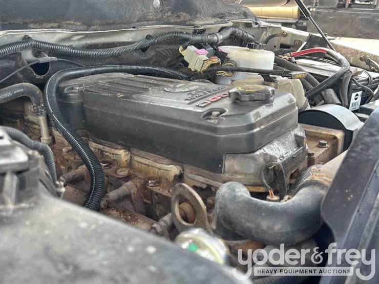 2004-dodge-ram-3500-image-29