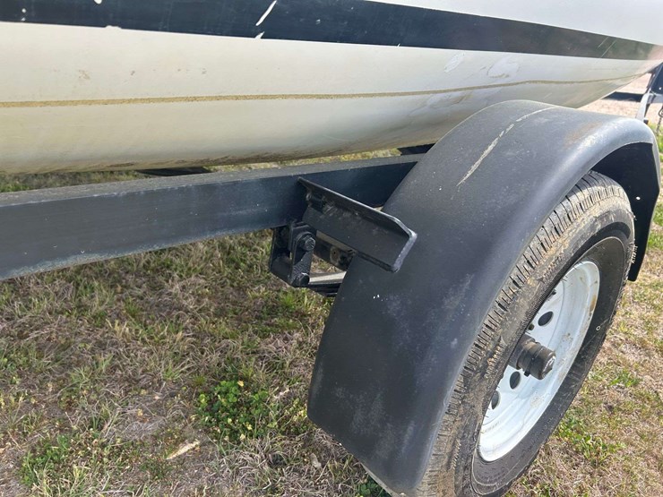 macgregor-25'-sailboat-image-16