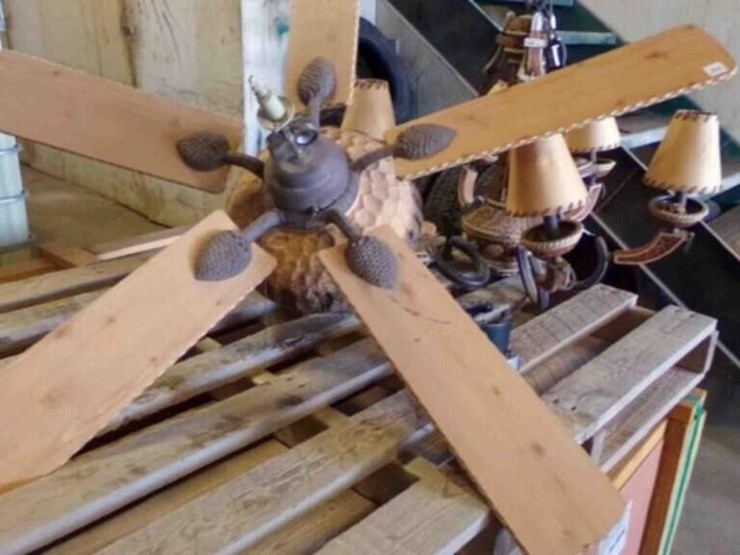 western-décor-ceiling-lights,-4'-wooden-fan-image-2